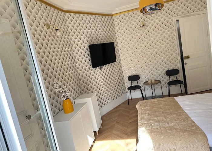 Sci Immo Voltaire * Paris